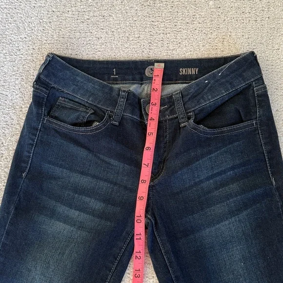 Juniors' SO® High-Rise Women's Dark Blue Skinny Jeans - Picture 6 of 9